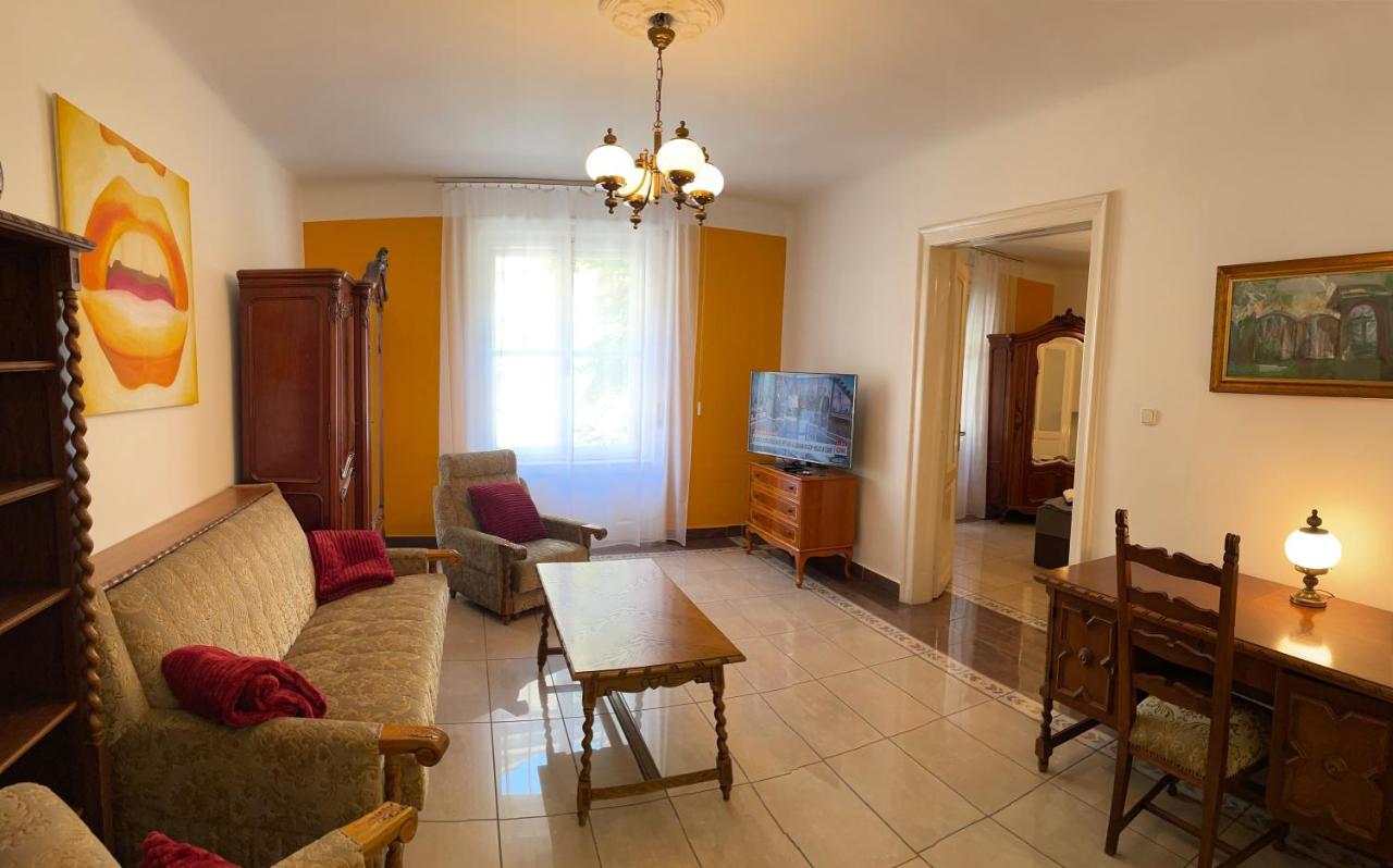 Buda Castle Apartment Budapest Ngoại thất bức ảnh
